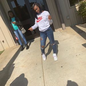 Meet your Posher, Tamia